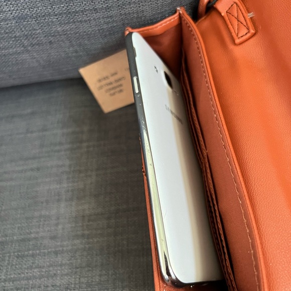 NWT STEVE MADDEN QUILTED WRISTLET PHONE CASE CARD WALLET - Picture 4 of 6